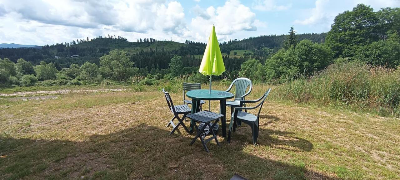 Apartman U Lebedu Apartment Стражни Екстериор снимка